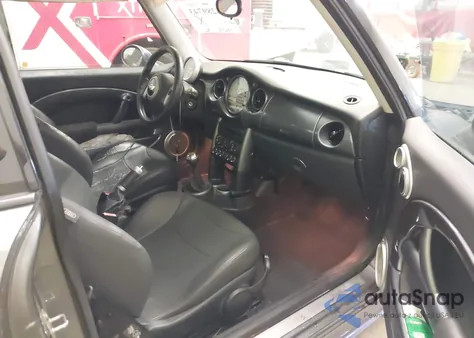 2003 Mini Cooper S z USA, uszkodzony, nr VIN WMWRE33483TD67403